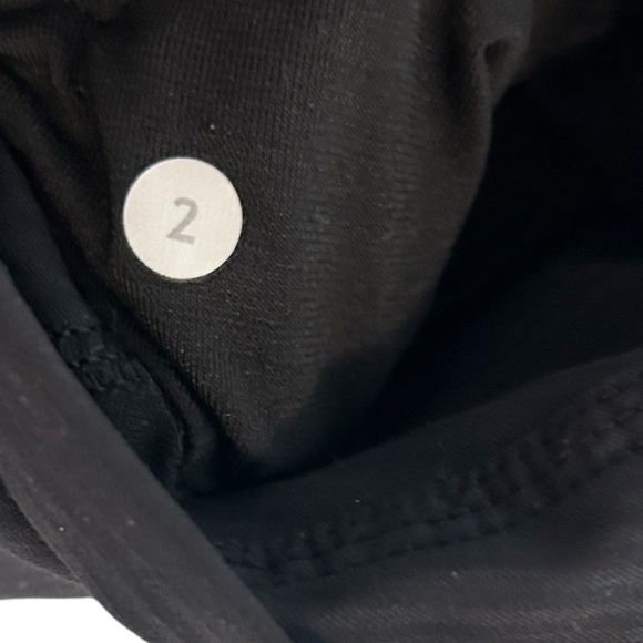 Lululemon Studio Crop- Black Athletic Joggers- Size 2 - Picture 13 of 15
